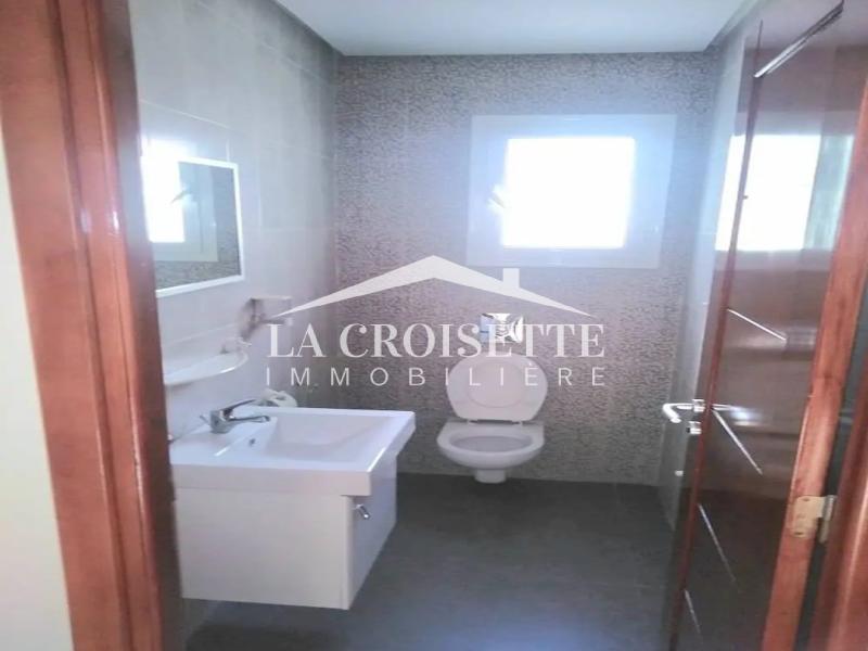 Duplex S+4 avec jardin aux Jardins de Carthage